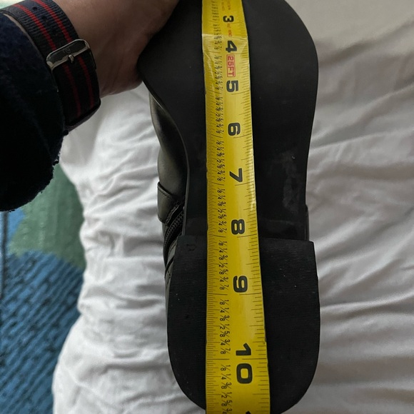 Talbots short black boots, size 9, worn once. - Picture 4 of 4